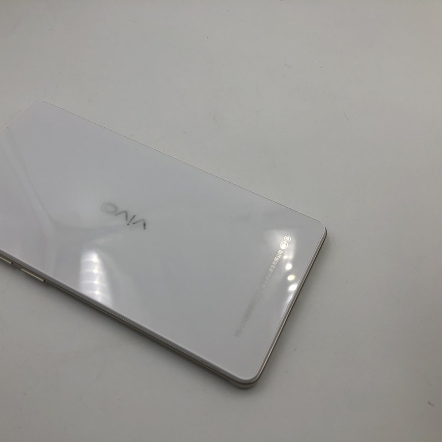 vivo【y51】全网通 白色 16g 国行 95成新