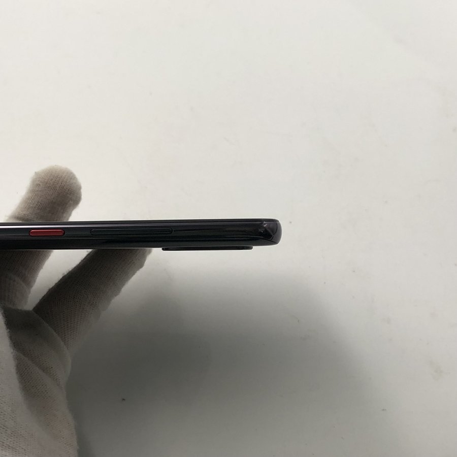 小米【小米8 透明探索版】全网通 黑色 8g/128g 国行 95新