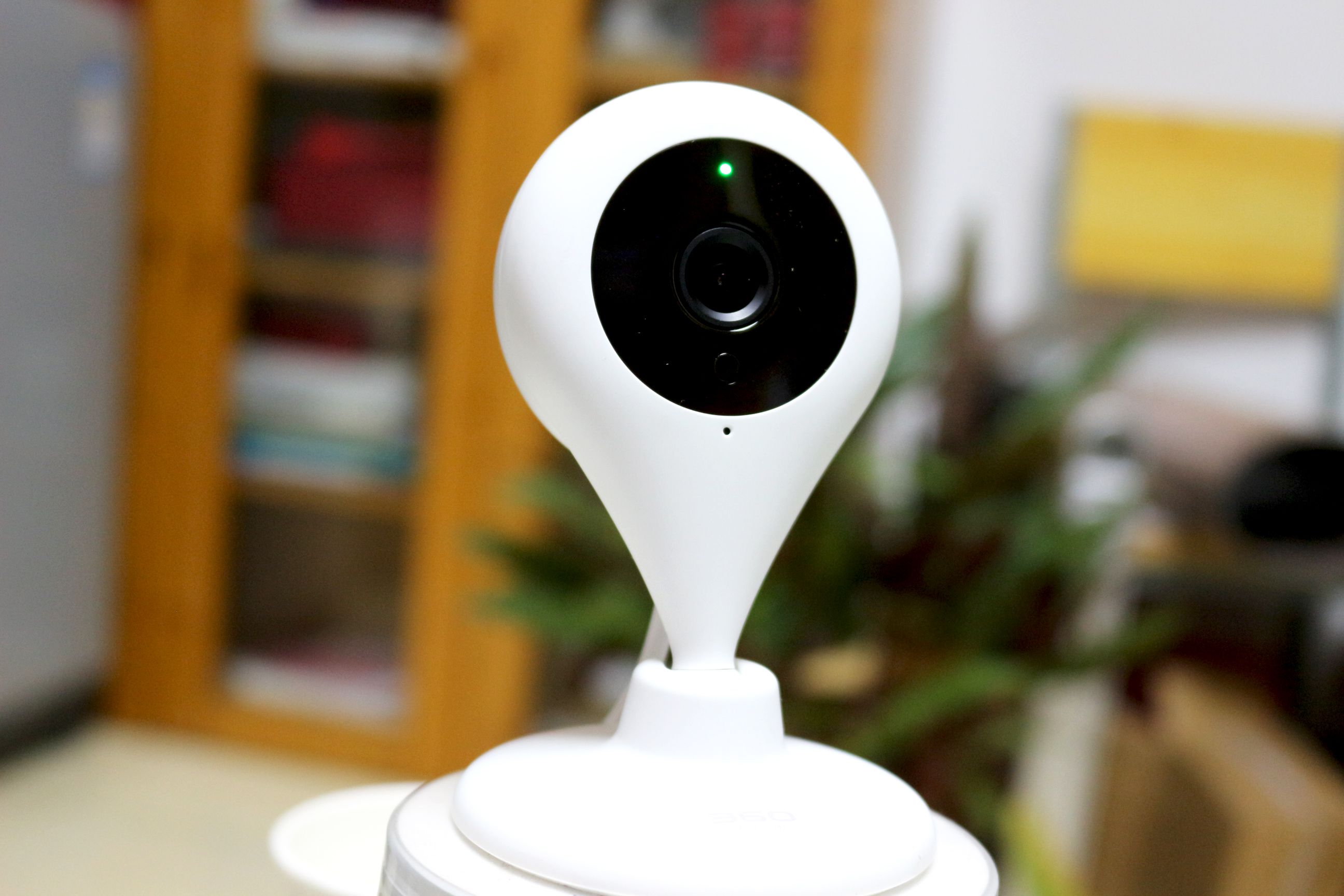360智能摄像头夜视版带你了解家庭安全智能解决方案