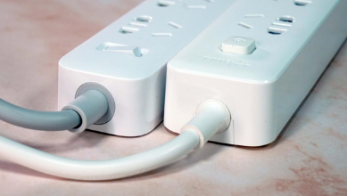 警惕有些插线板充电宝表面正常实际上都暗藏了窃听器