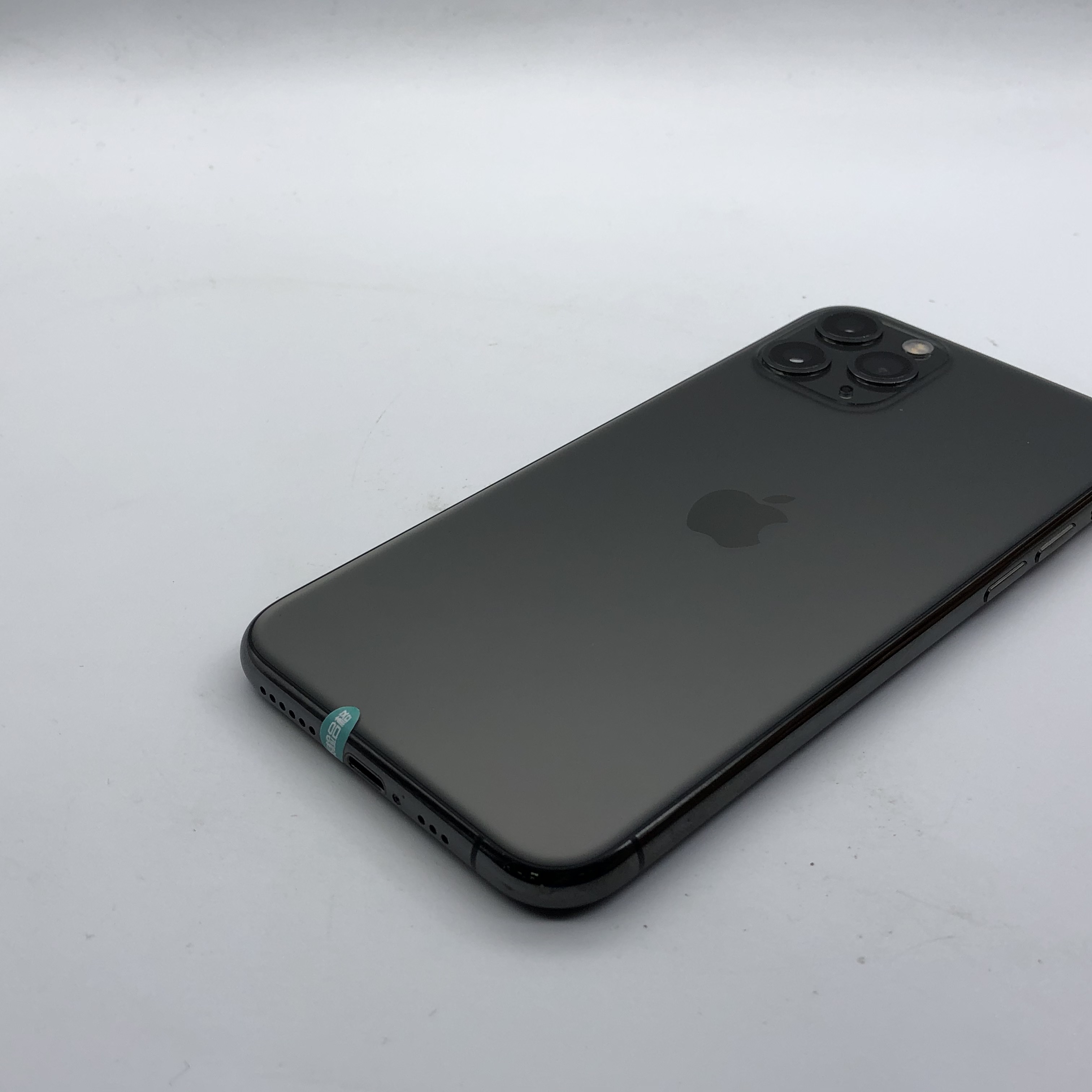 苹果【iphone 11 pro】全网通 深空灰 64g 国行 95成新