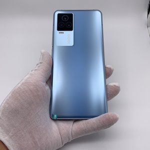 官方质检95成新 潜蓝 国行 5g全网通 8g/256g vivo iqoo 7