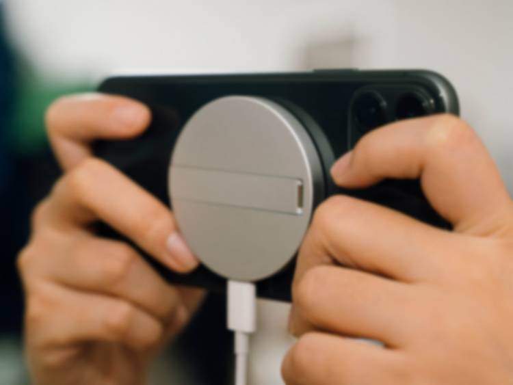 超薄无线充支架,亿色雅置MagSafe磁吸随行充