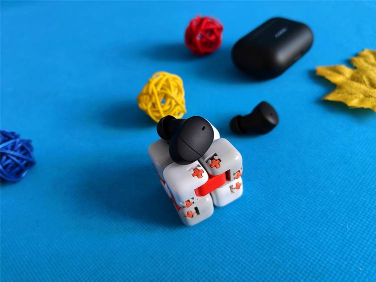 音质游戏可以兼得——西圣Ares Pro蓝牙耳机体验