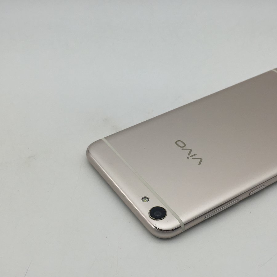 vivo【x7】金色 全网通 64 g 国行 95成新