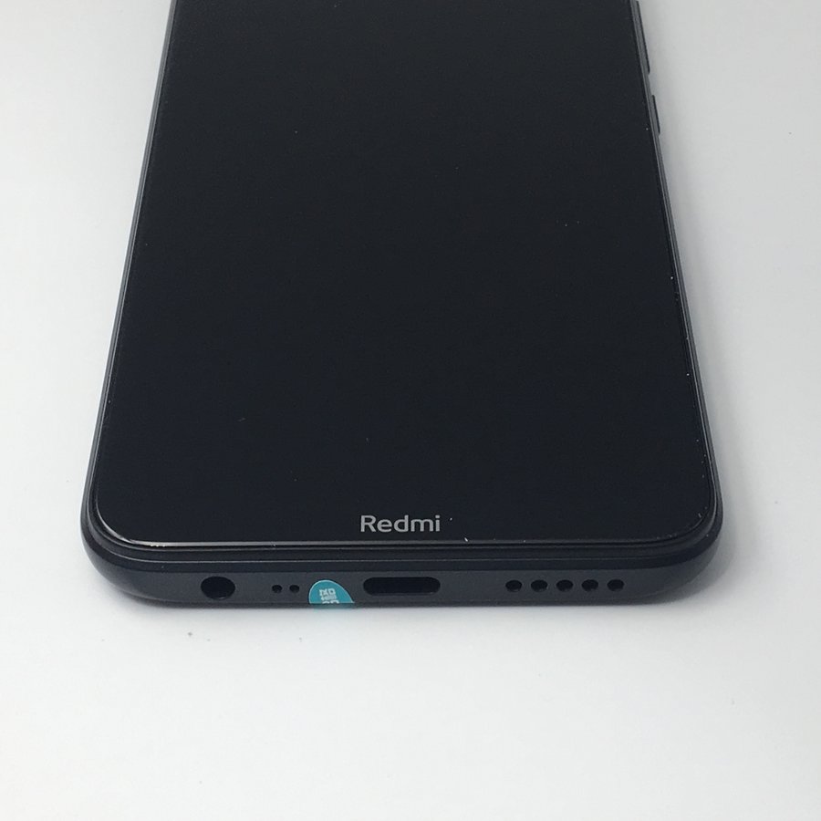 小米redmi8a全网通黑色3g32g国行95成新