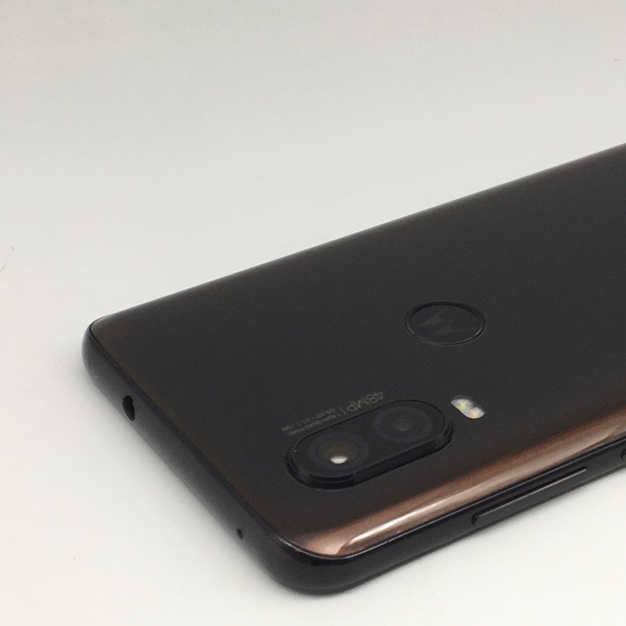摩托罗拉p50全网通咖啡6g128g国行99成新