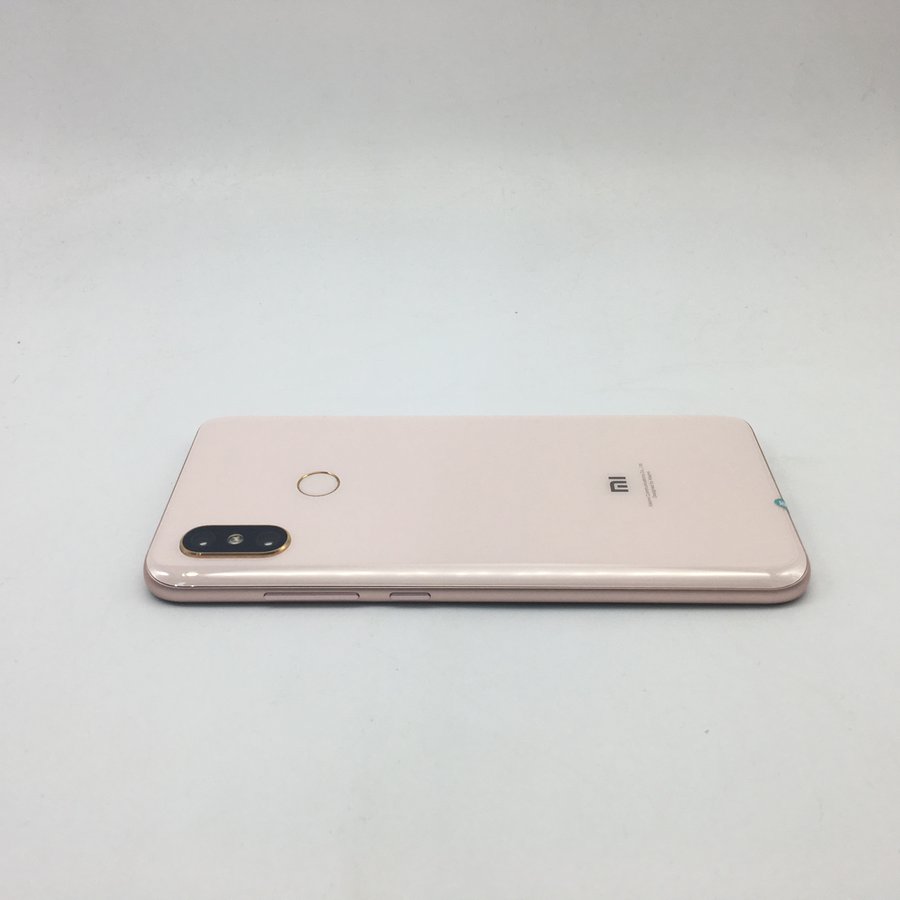 小米【小米8】全网通 金色 6g/128g 国行 9成新