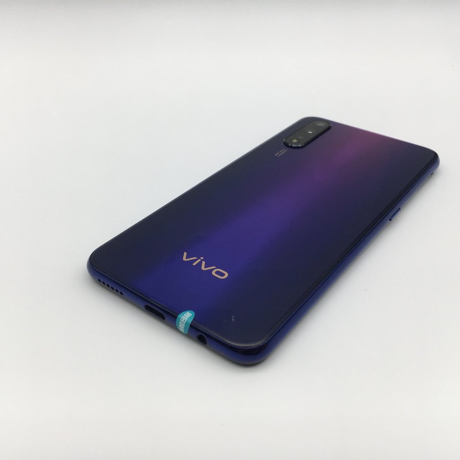 vivoz5全网通极光幻境6g64g国行99成新