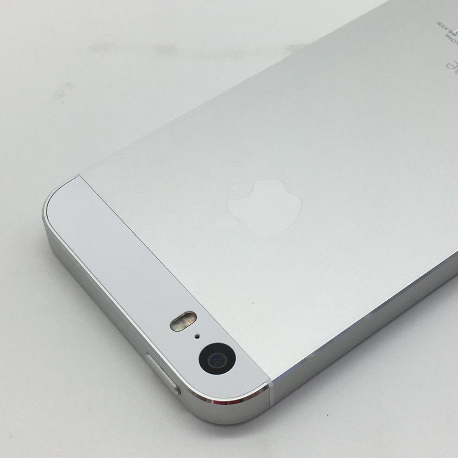苹果【iphone 5s】移动联通 4g/3g/2g 银色 16 g 国行 9成新 真机实拍