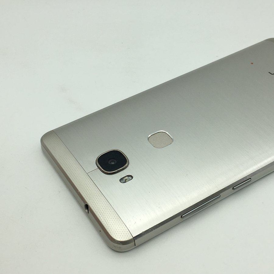 荣耀【荣耀荣耀畅玩5x】 银色 移动 4g/3g/2g 16 g 国行 8成新