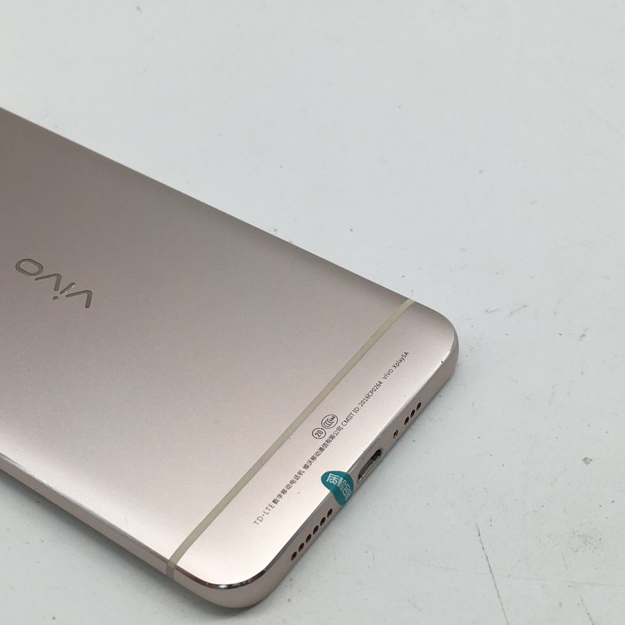 vivo【xplay 5】全网通 金色 128g 国行 9成新