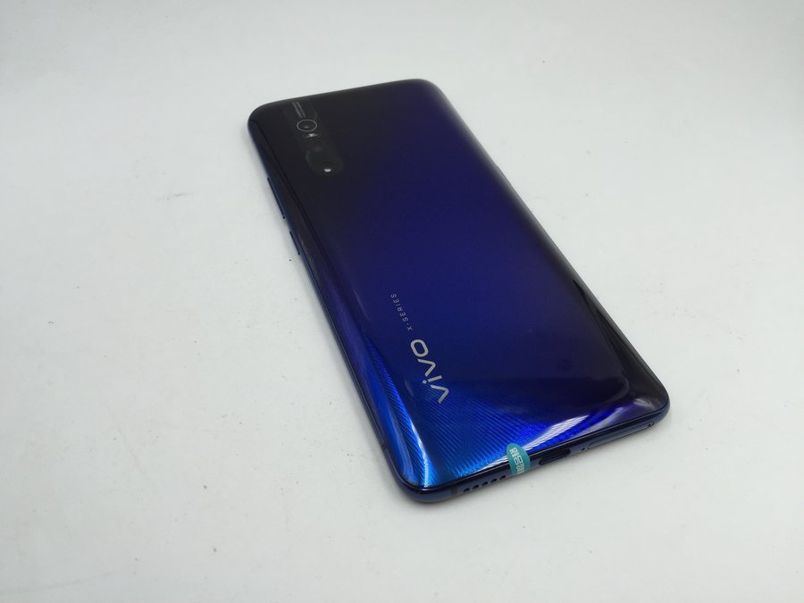 vivox27全网通蓝色8g256g国行95成新