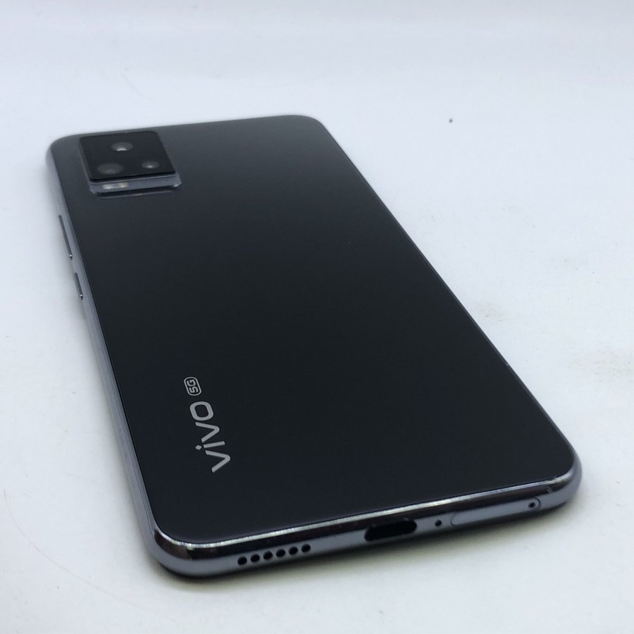 vivo【vivo s7(5g)】5g全网通 爵士黑 8g/128g 国行 99成新