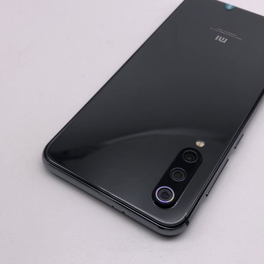 小米【小米手机 9 se】全网通 深空灰 6g/128g 国行 95成新