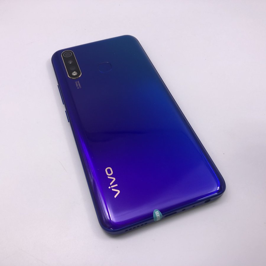 vivo【y5s】全网通 晶石蓝 6g/128g 国行 9成新