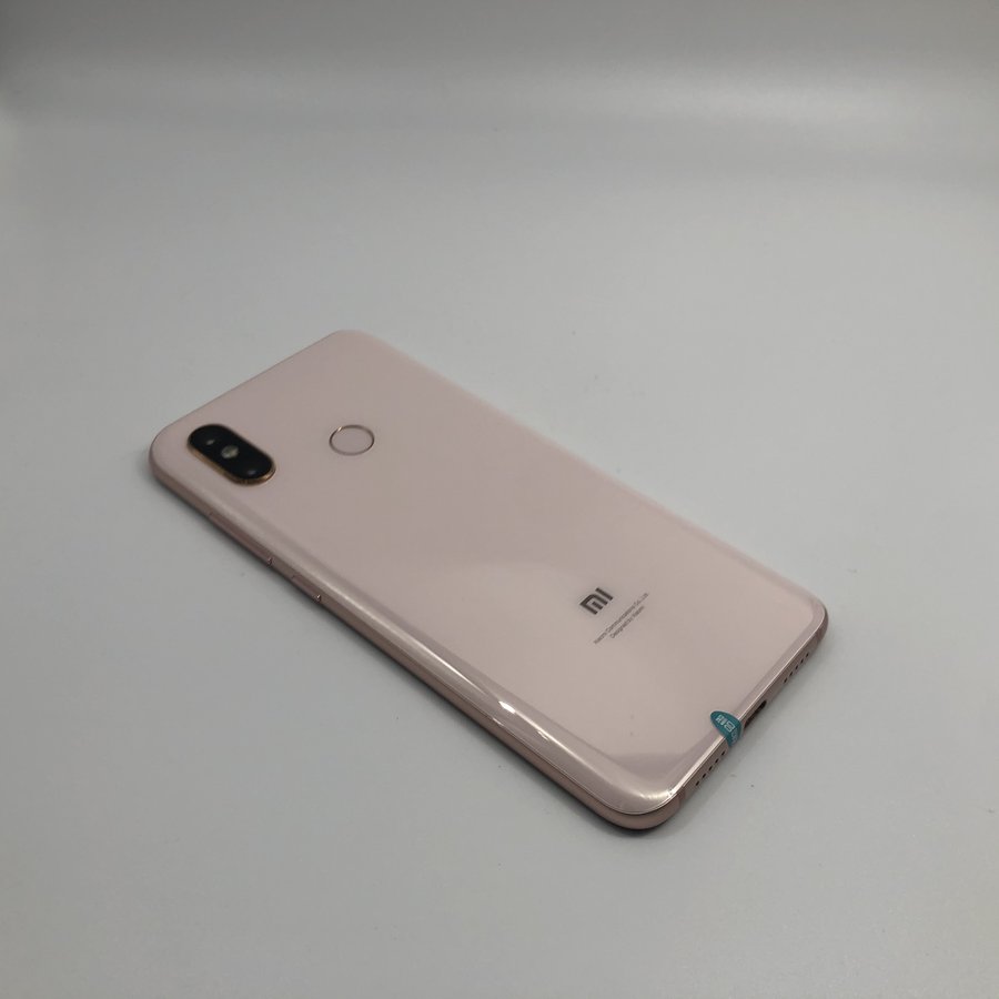 小米【小米8】全网通 金色 6g/64g 国行 99成新