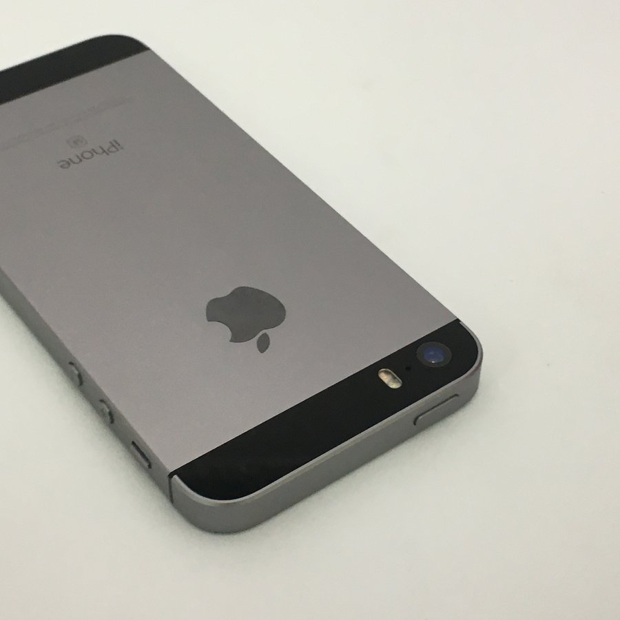 苹果【iphone se】联通 4g/3g/2g 深空灰 32g 国际版 8成新