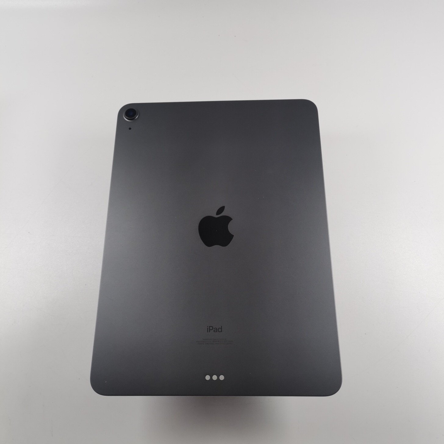 苹果【iPad Air4 10.9英寸 20款】WIFI版 深空灰 64G 国行 9成新 