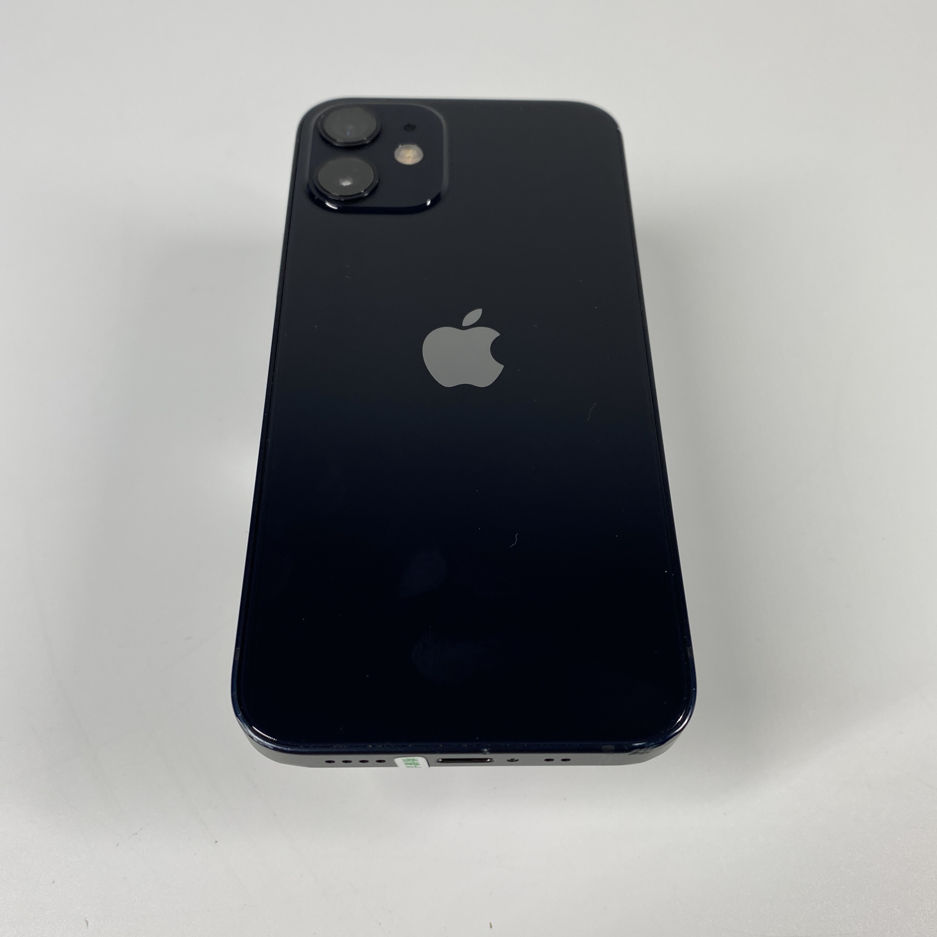 苹果【iPhone 12 mini】5G全网通 黑色 64G 国行 8成新 真机实拍