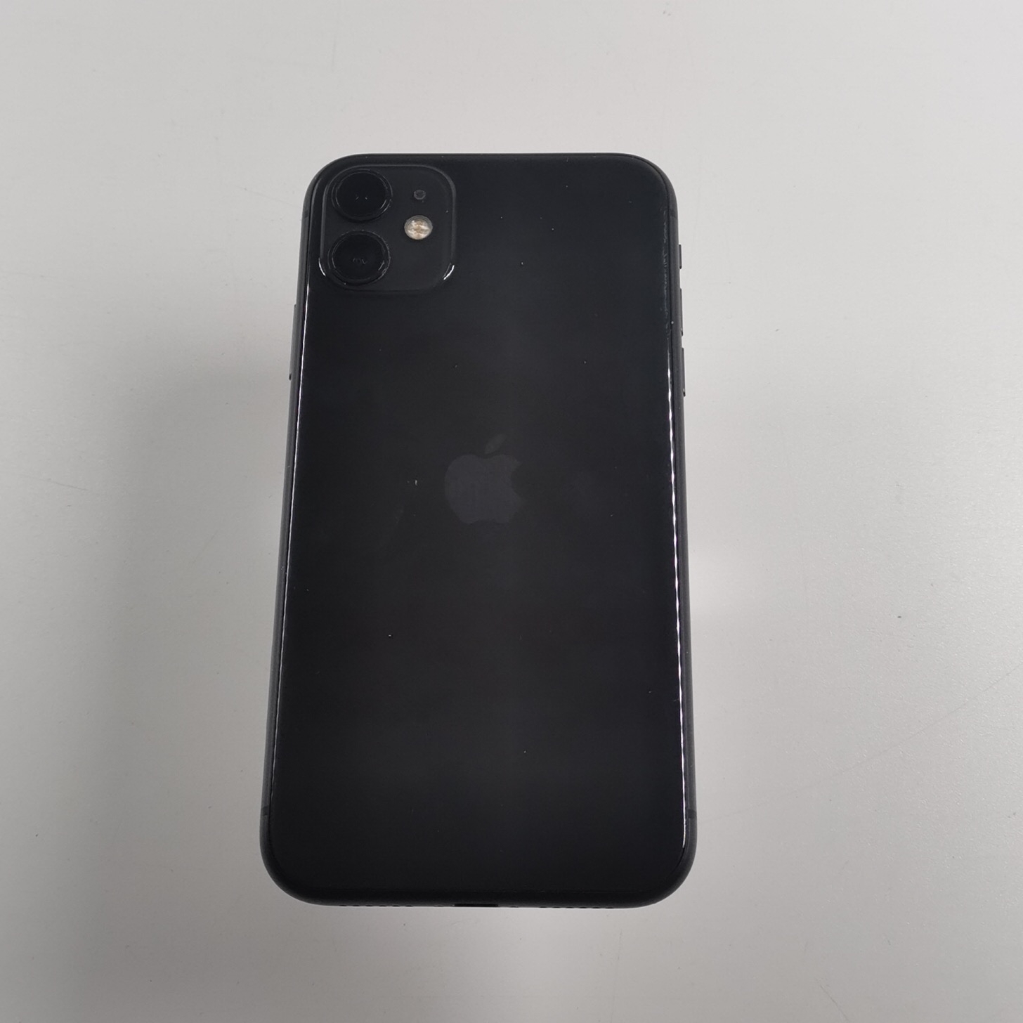 苹果【iPhone 11】黑色 128G 国行 9成新 