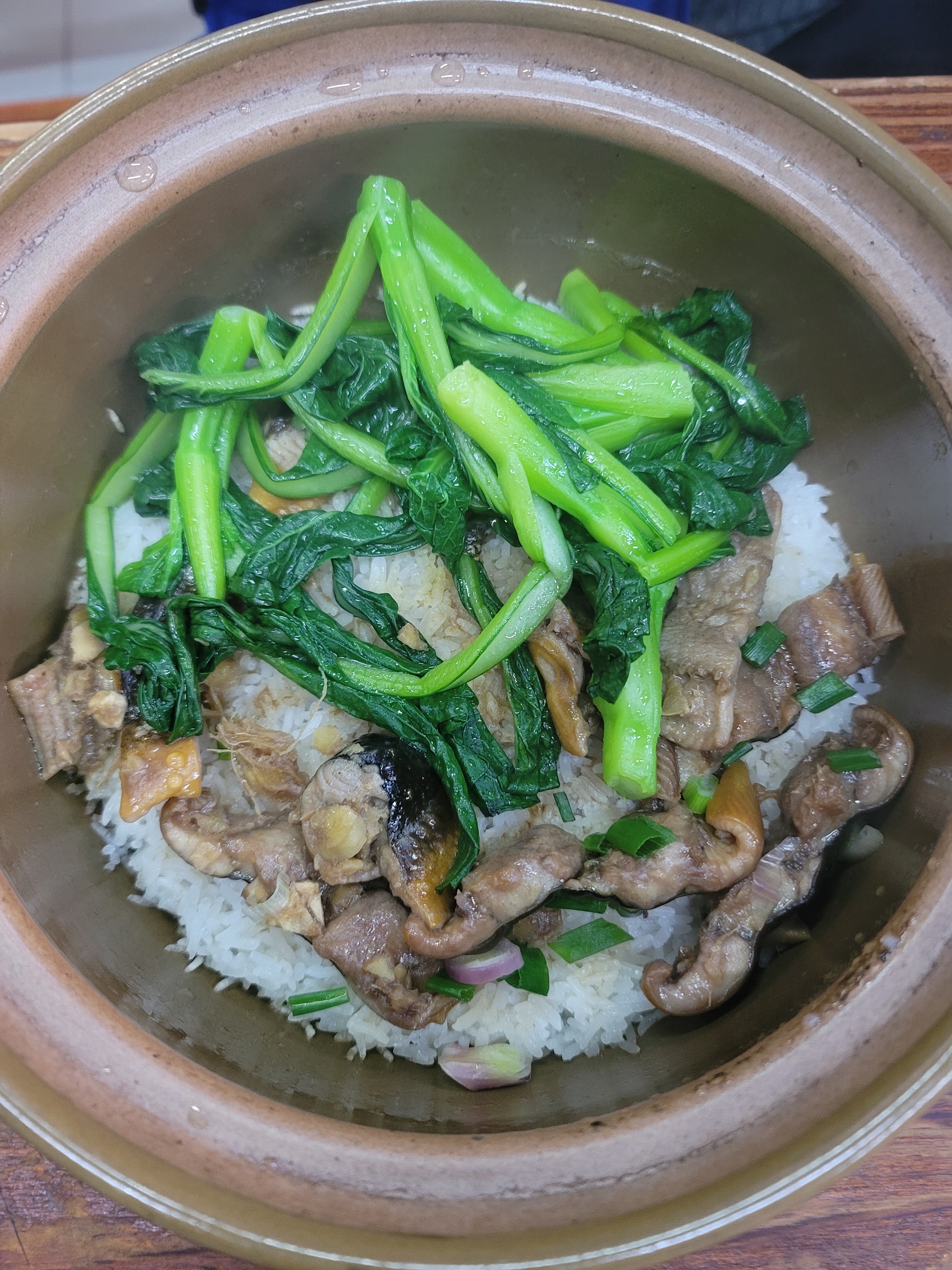 黄鳝煲仔饭