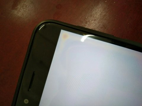 屏幕出现黄边是什么鬼