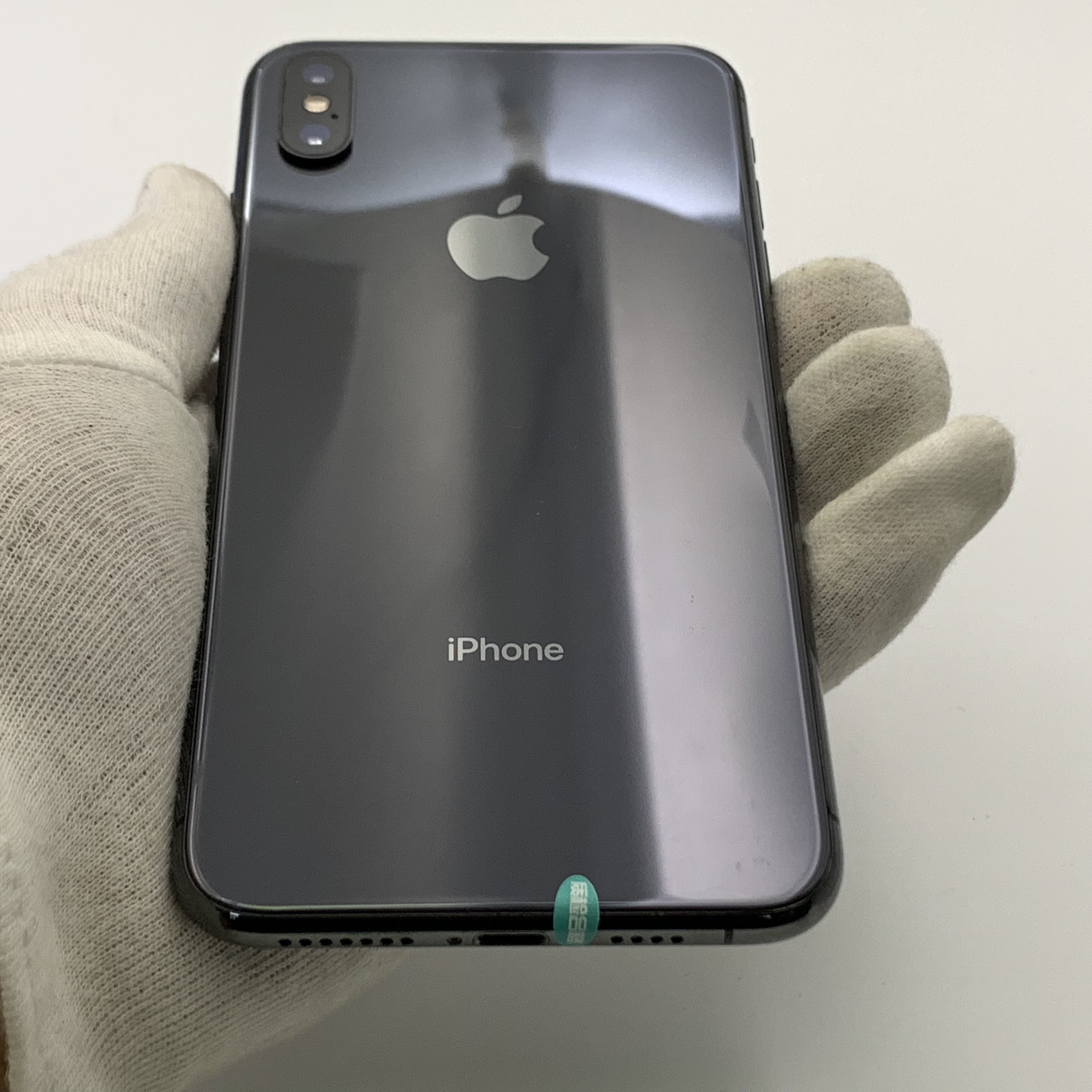 新机参考价 ￥ 促销信息 会员 网络 4g全网通 颜色 深空灰 容量 256g