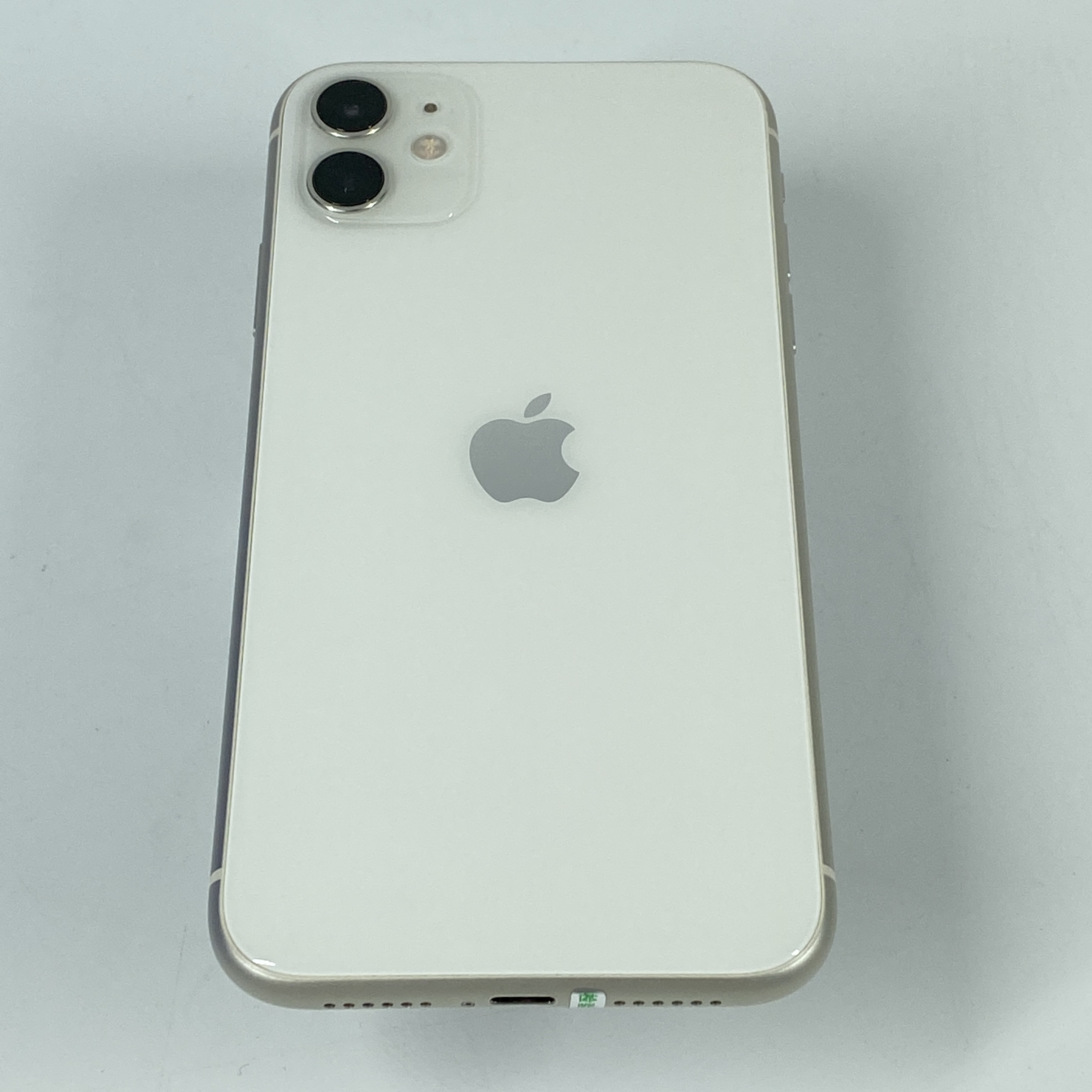 苹果【iPhone 11】4G全网通 白色 128G 国行 99新 真机实拍