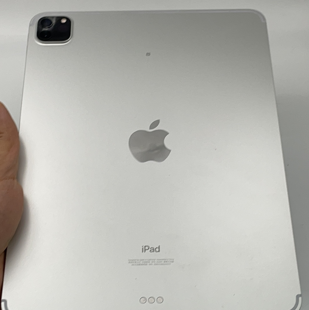 苹果【iPad Pro 11英寸 21款】5G WIFI版 银色 128G 国行 9成新 30天内发货