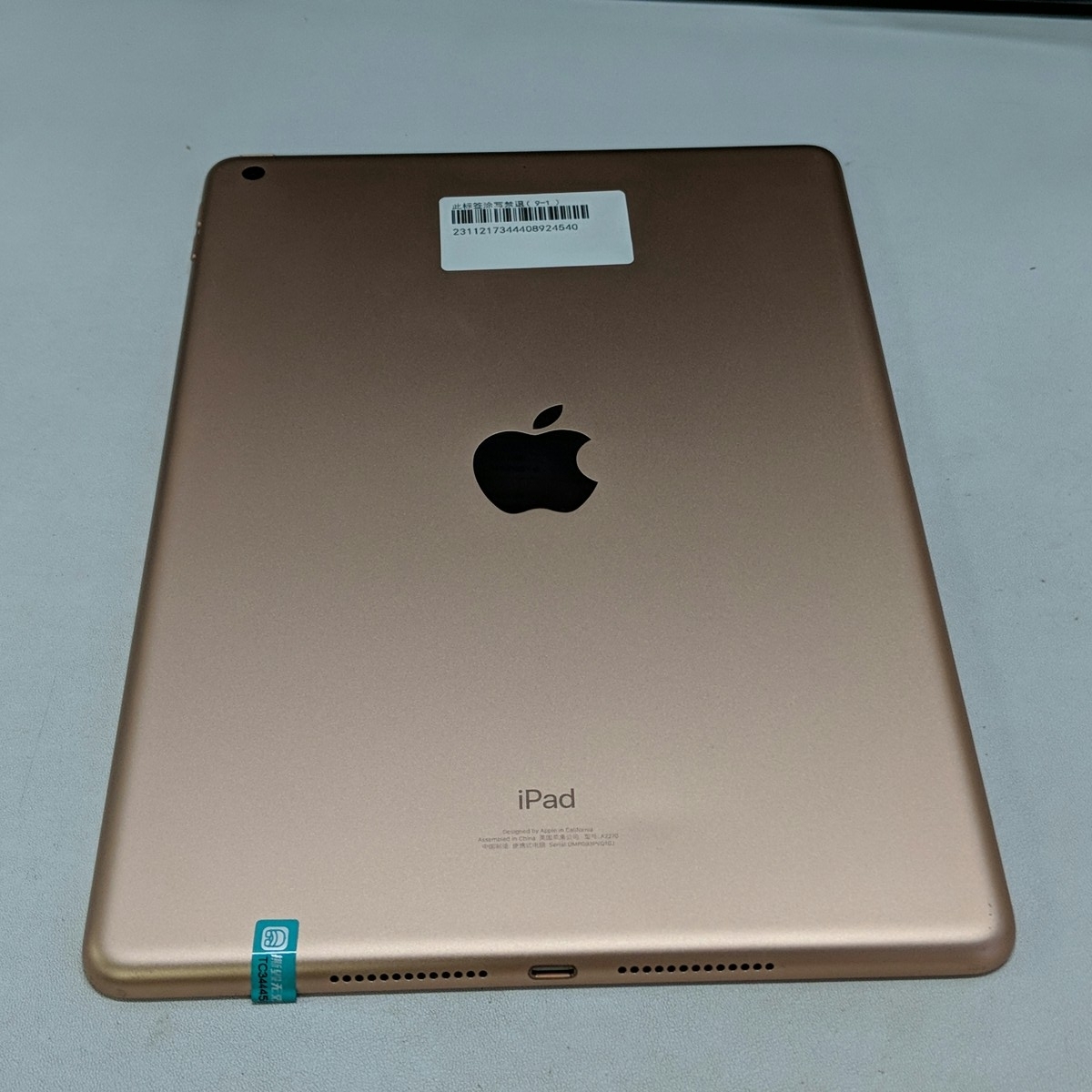 苹果【iPad8 10.2英寸 20款】WIFI版 金色 128G 国行 9成新 