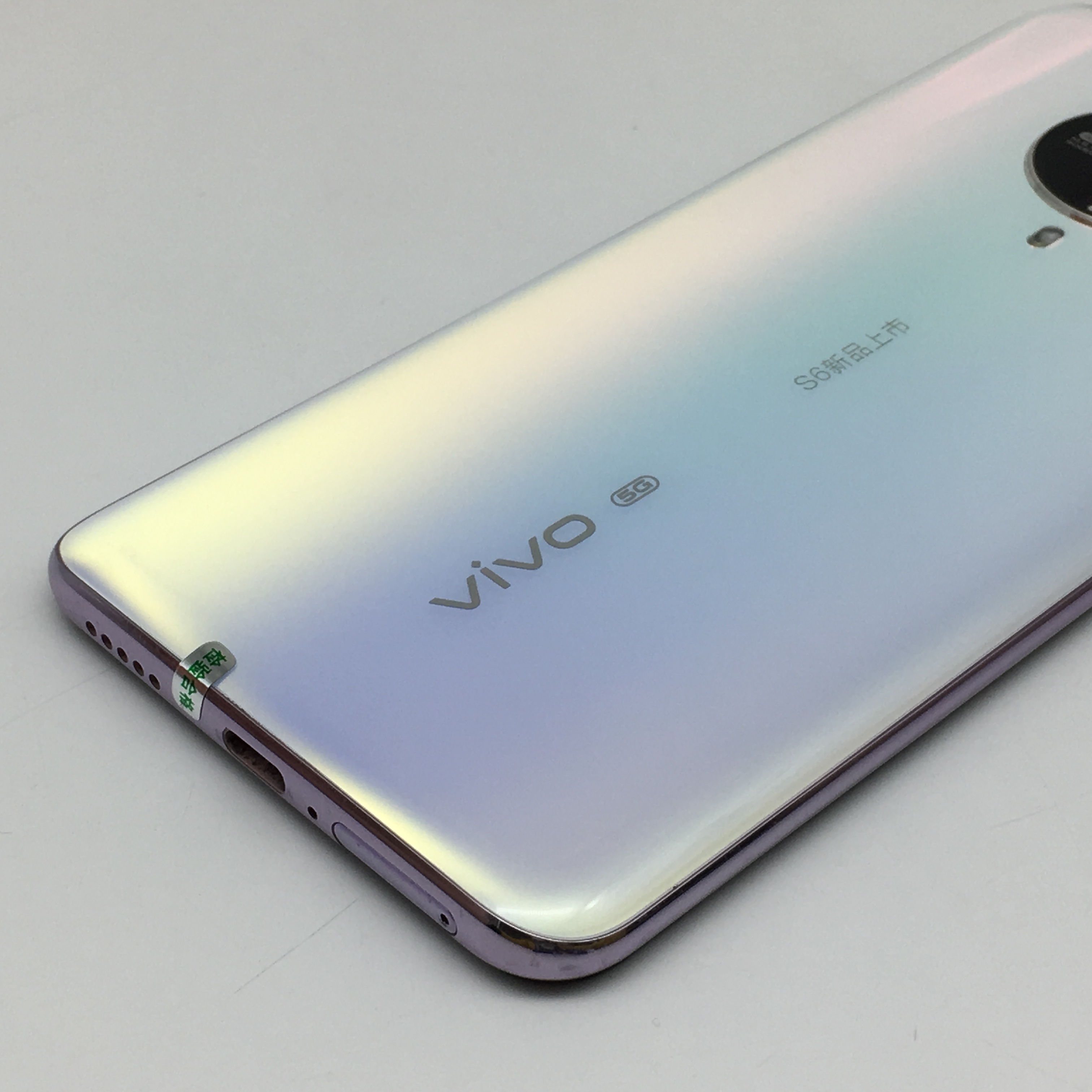 vivo【s6 5g版】5g全网通 天鹅湖 8g/128g 国行 95成新 真机实拍