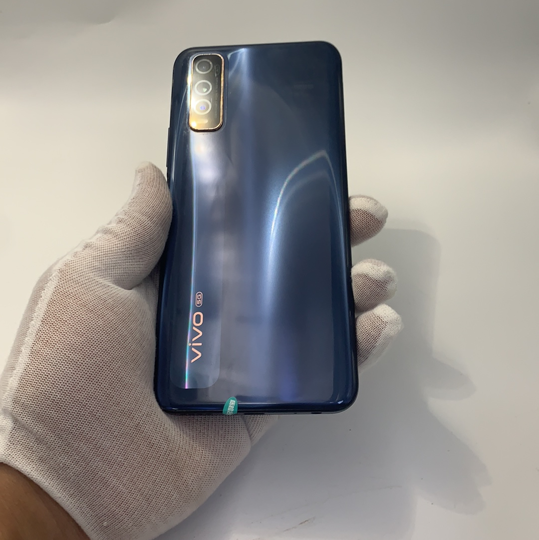 vivo【y70s 5g】5g全网通 月影黑 8g/128g 国行 8成新