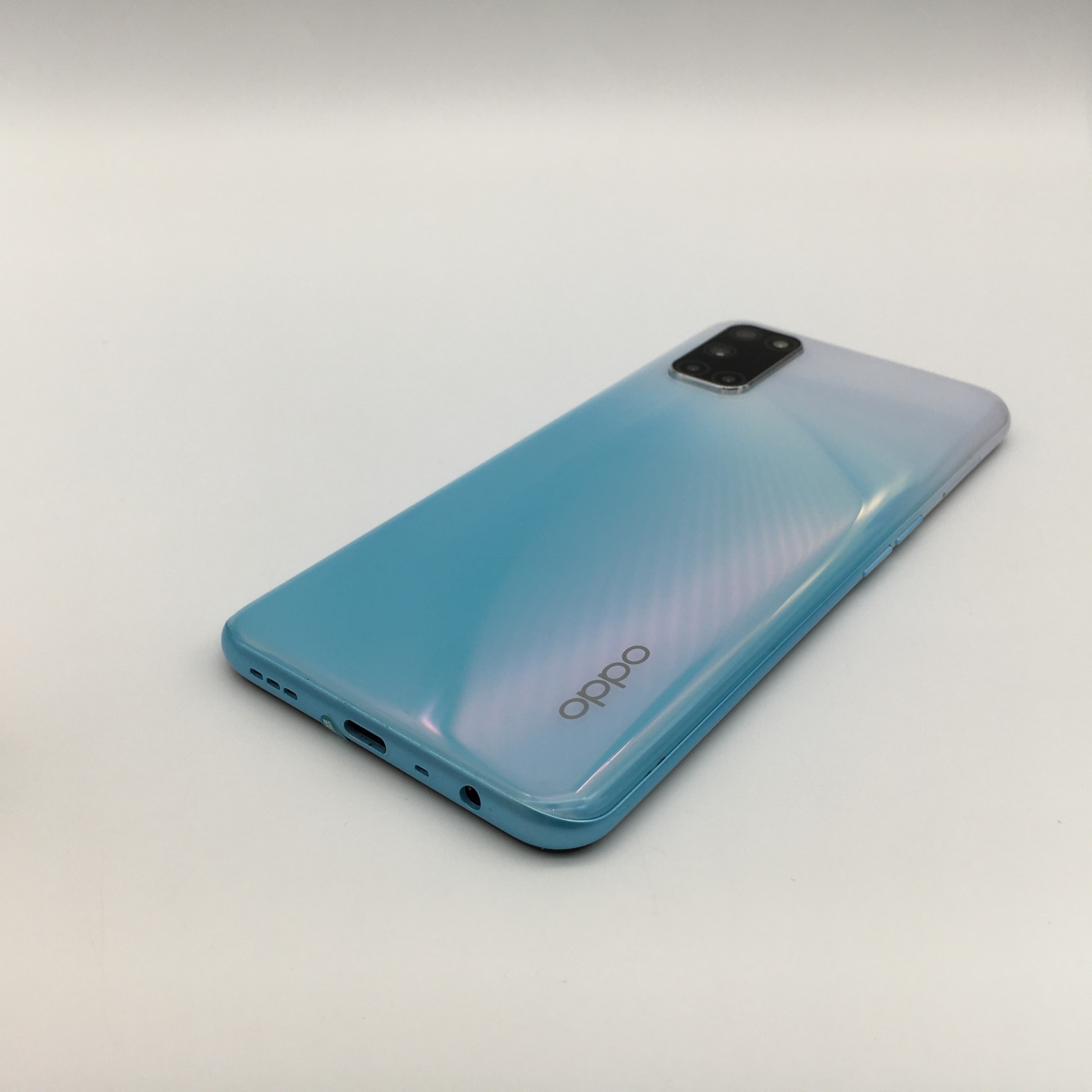 官方质检95成新 全网通 8g/128g 国行 星耀白 oppo a52