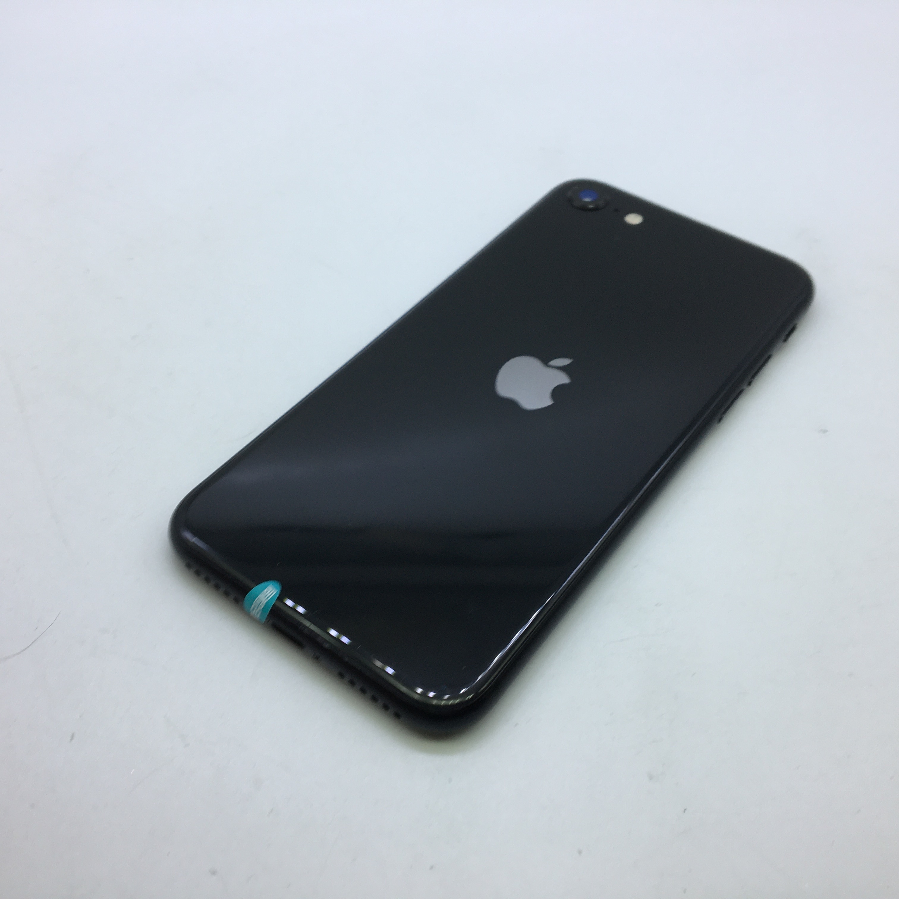 苹果【iphone se2】全网通 黑色 128g 国行 9成新 真机实拍