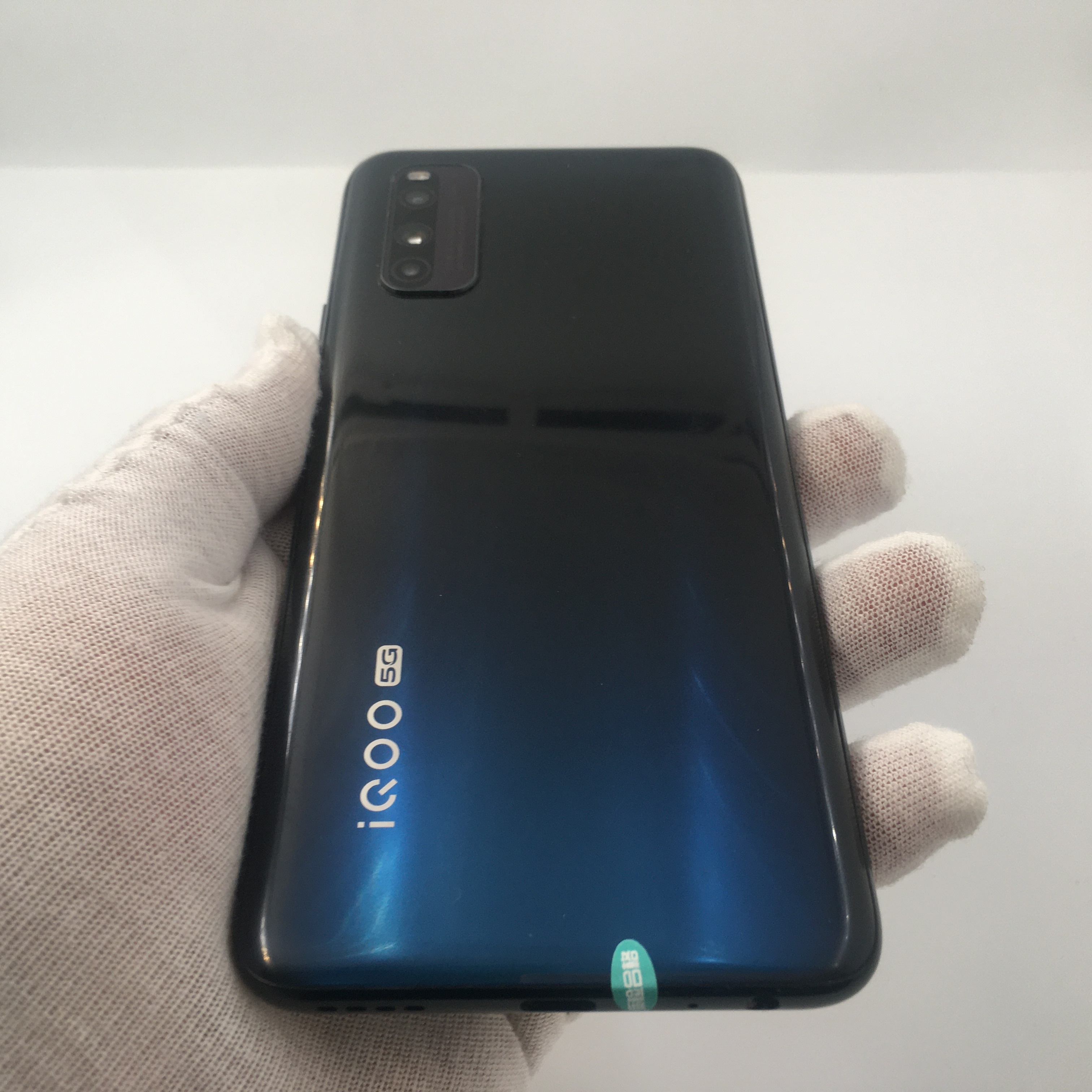 官方质检8成新及以下 5g全网通 8g/128g 国行 太空蓝 vivo iqoo z1 5g