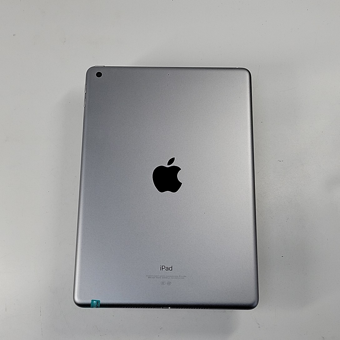 苹果【iPad  2018款 9.7英寸】WIFI版 深空灰 32G 国行 95新 