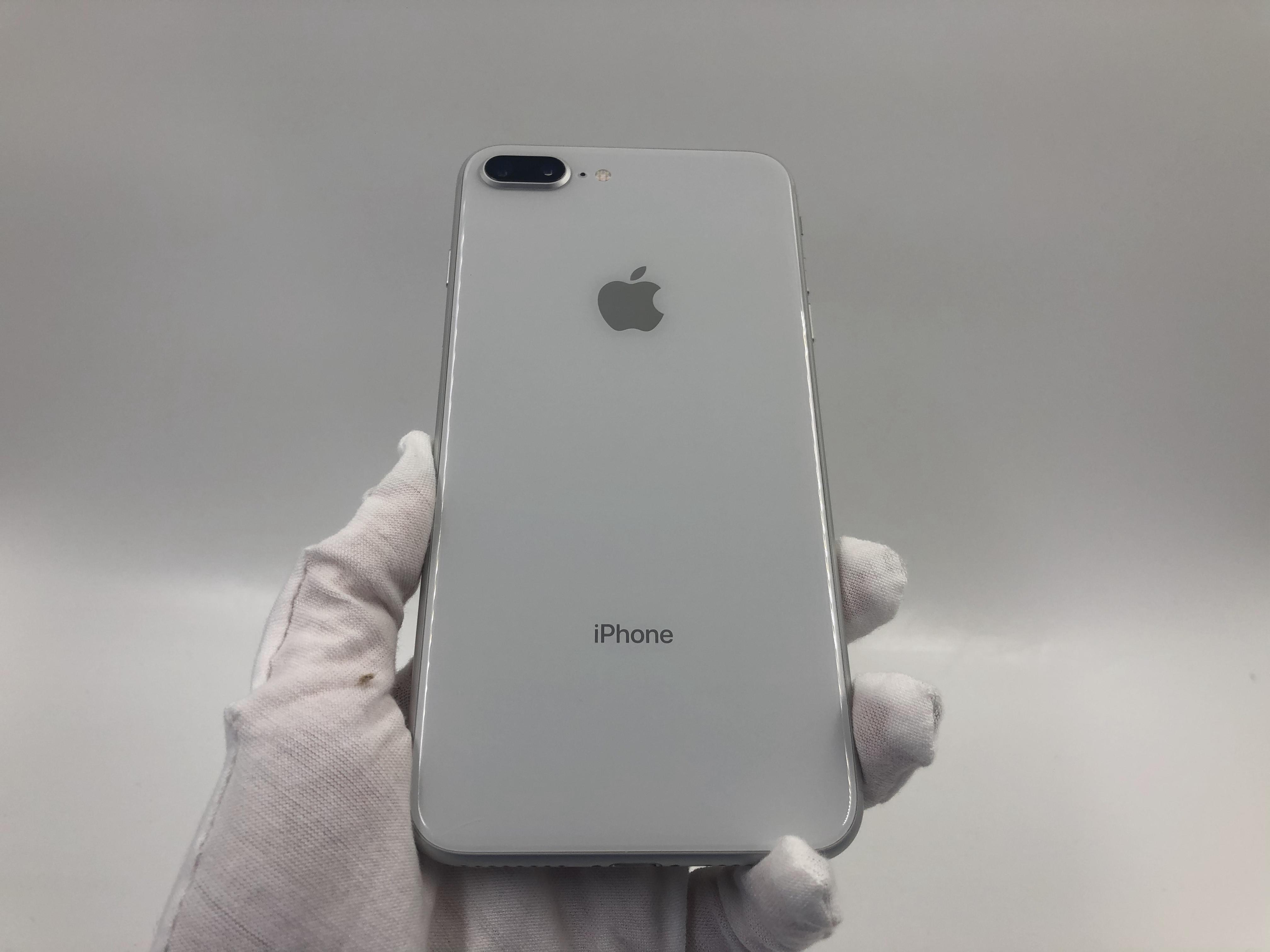 苹果【iphone 8 plus】4g全网通 银色 64g 国行 9成新 真机实拍