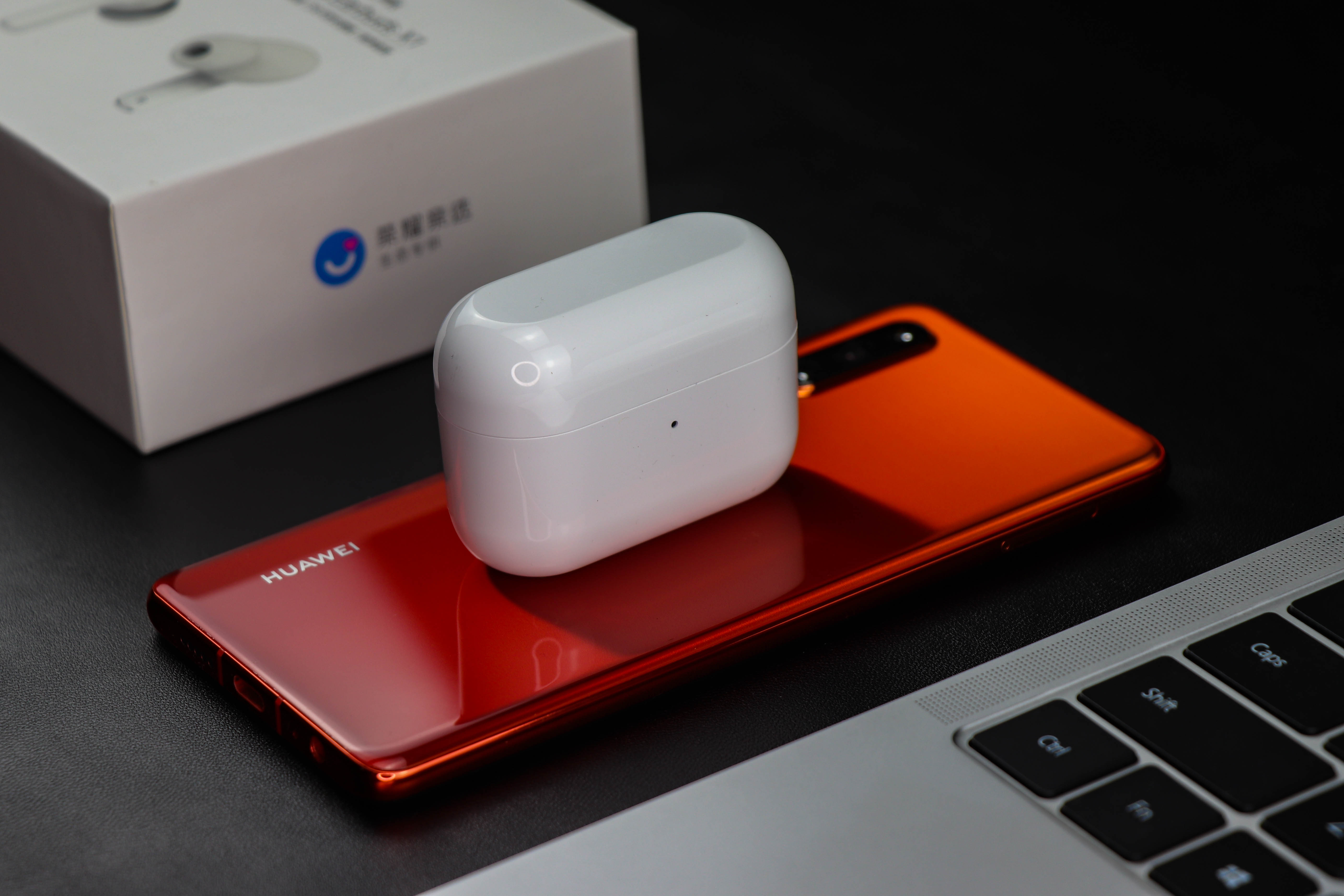 日常使用还不错,老花粉体验荣耀亲选earbudsx1耳机