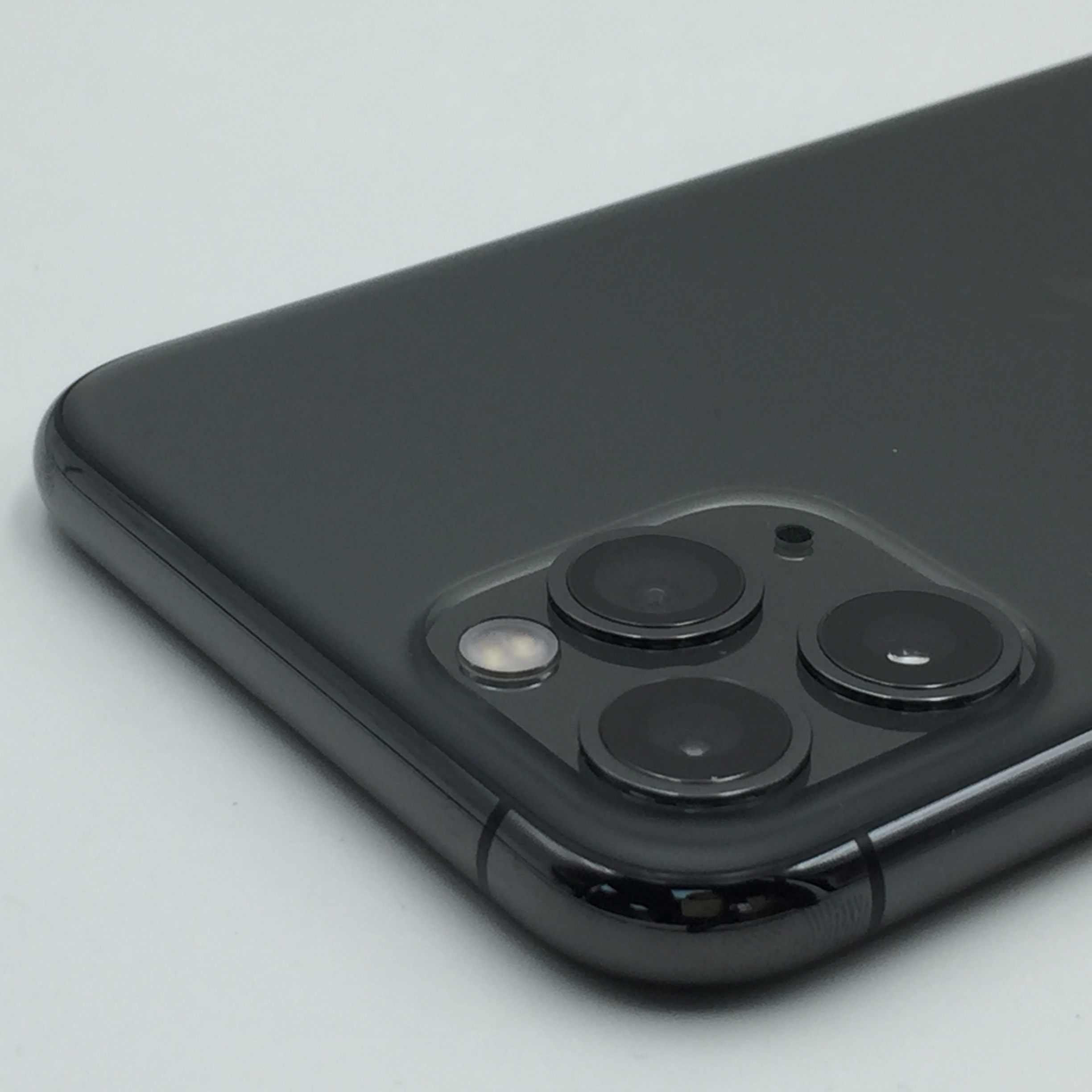 苹果【iphone 11 pro】全网通 灰色 256g 国行 95成新 256g 真机实拍