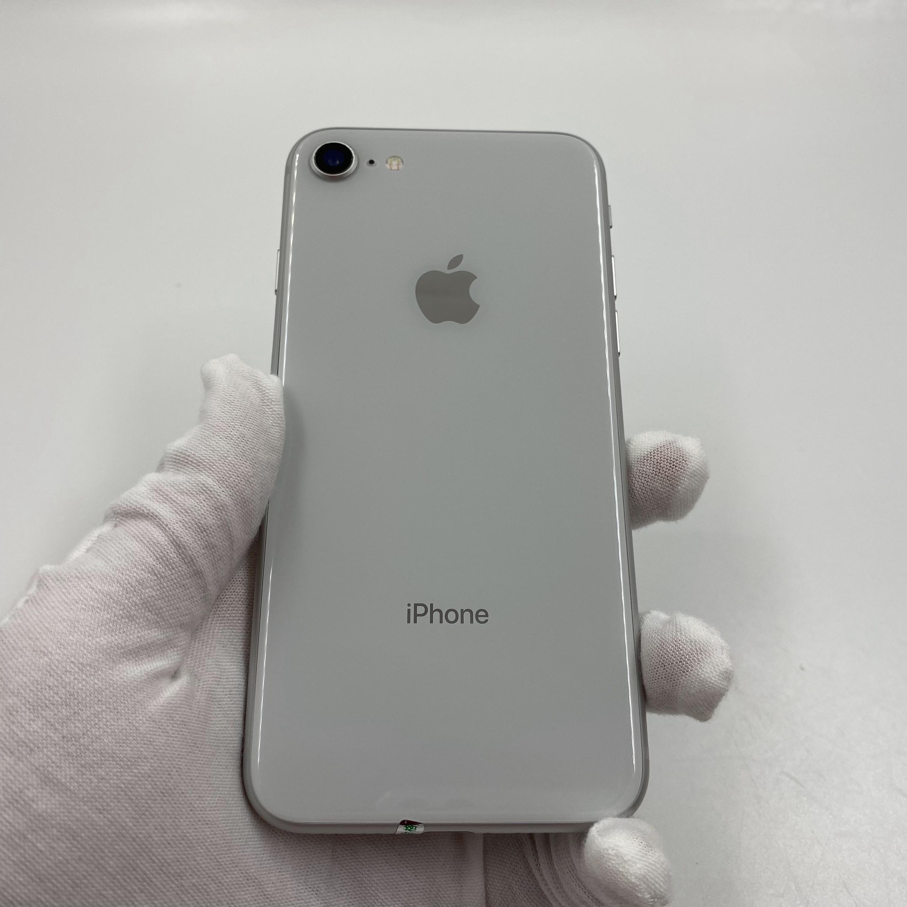 苹果【iphone 8】4g全网通 银色 64g 国行 95新 真机实拍
