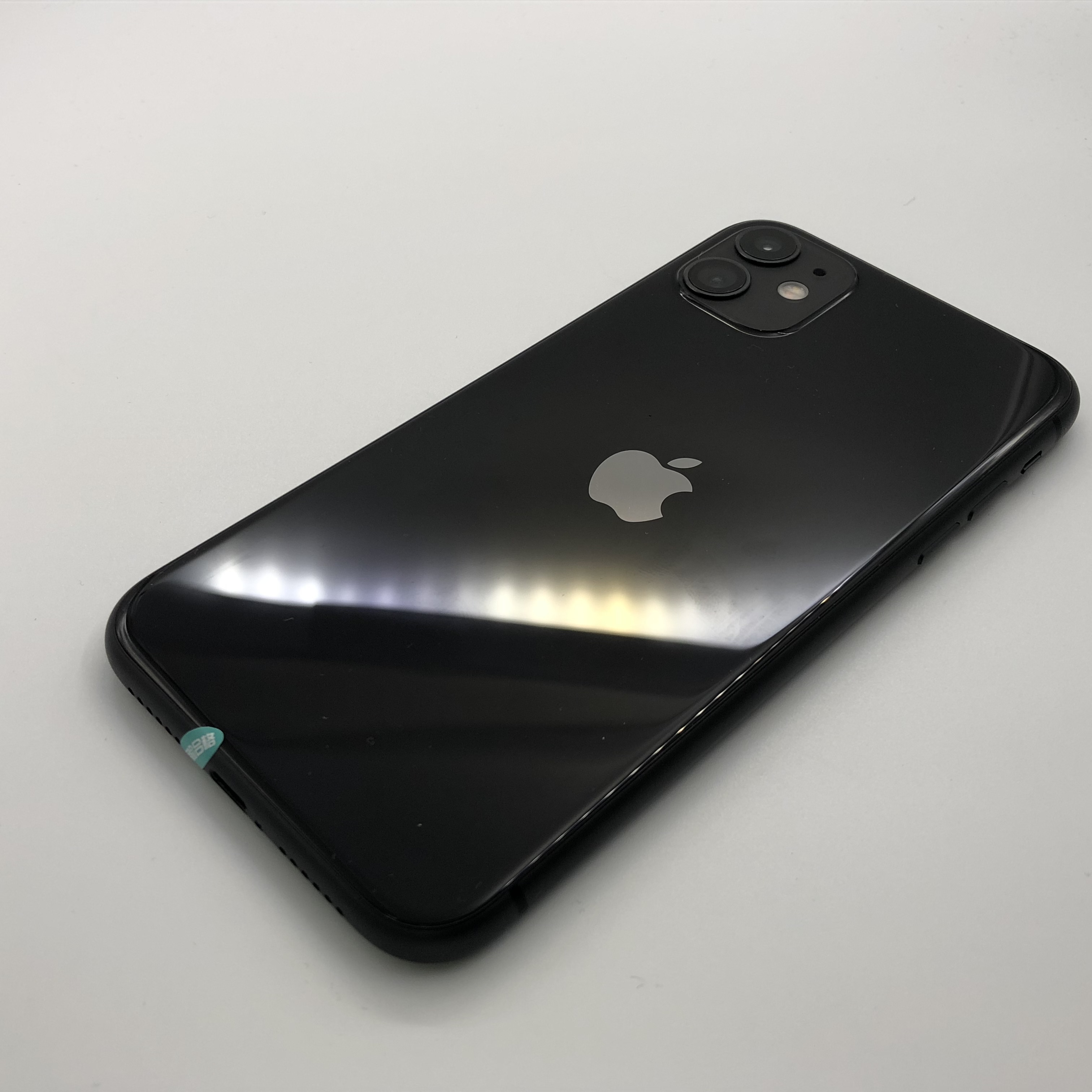 苹果【iphone 11】全网通 黑色 64g 国行 99新