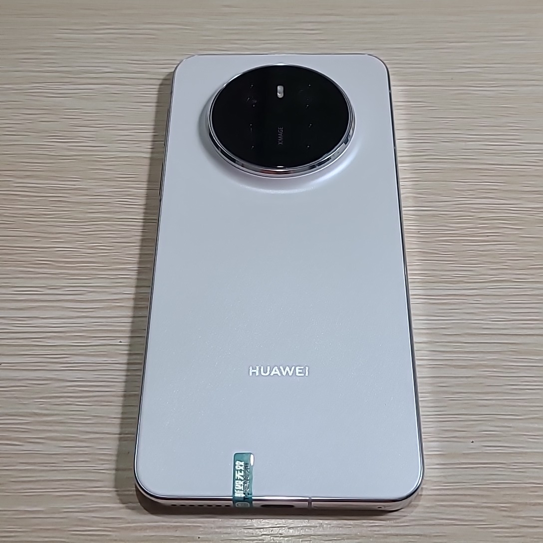 华为【华为 Mate 70】4G全网通 雪域白 12G/512G 国行 9成新 