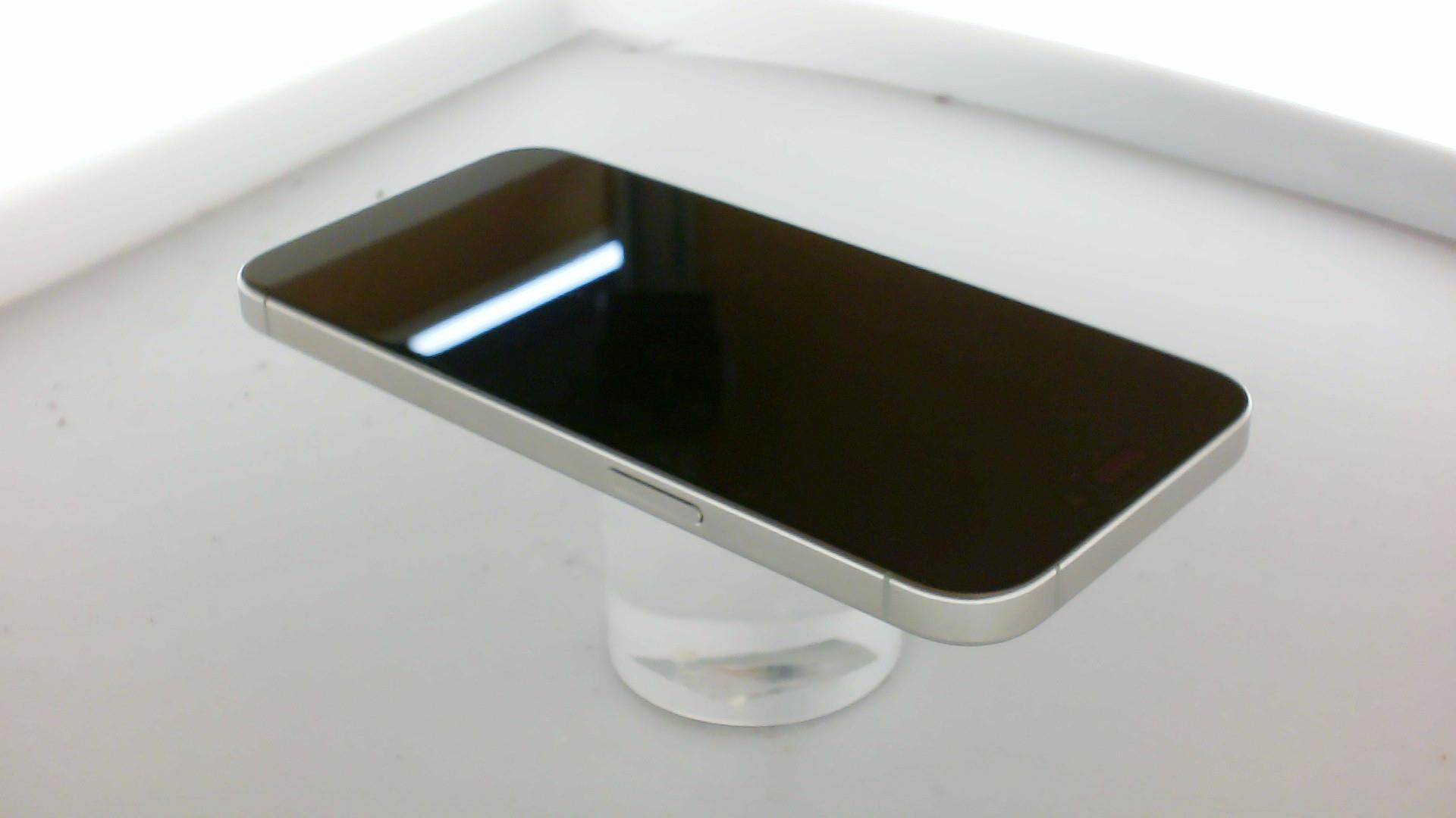 苹果【iPhone 15 Pro Max】9成新 