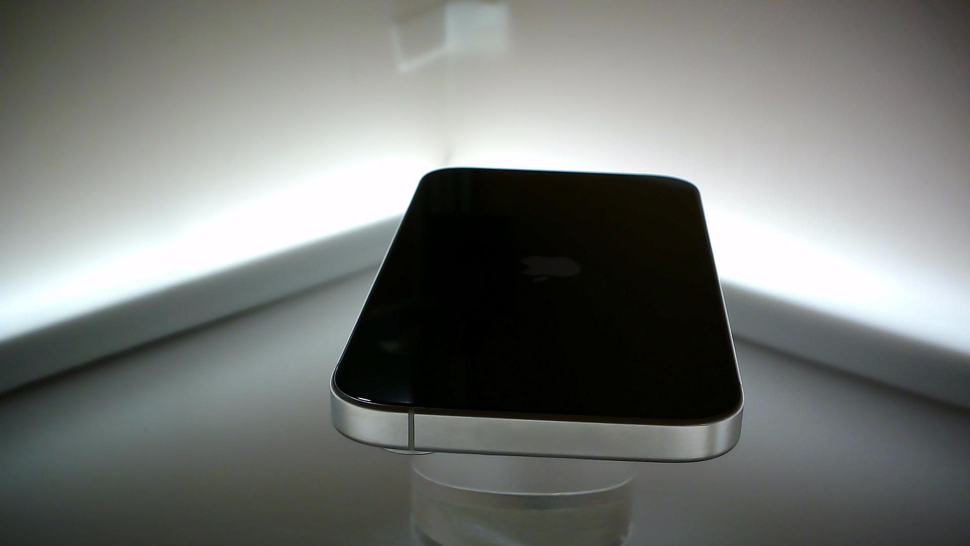 苹果【iPhone 15 Pro】95新 