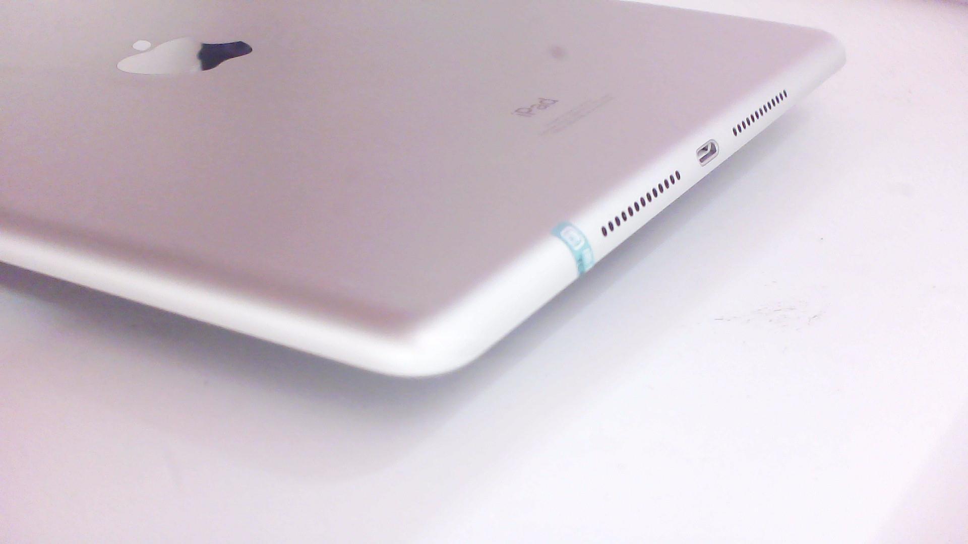 苹果【iPad9 10.2英寸 21款】WIFI版 银色 256G 国行 95新 
