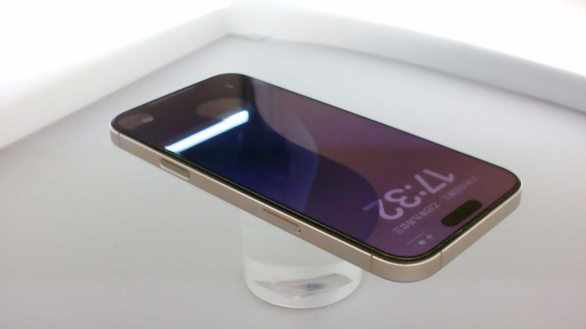 苹果【iPhone 16 pro max】99新 