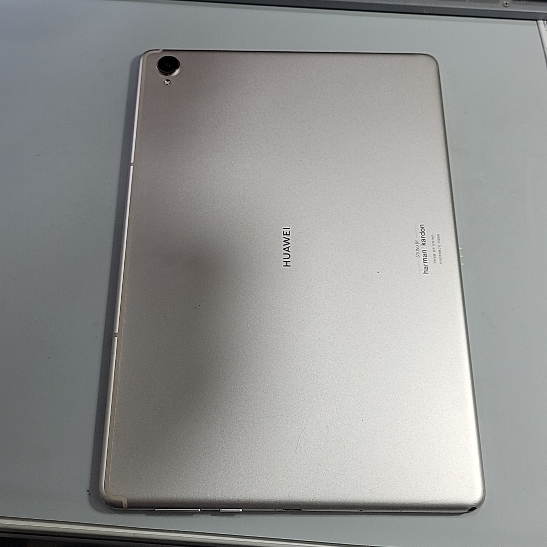 华为【平板 M6 10.8英寸】8成新 