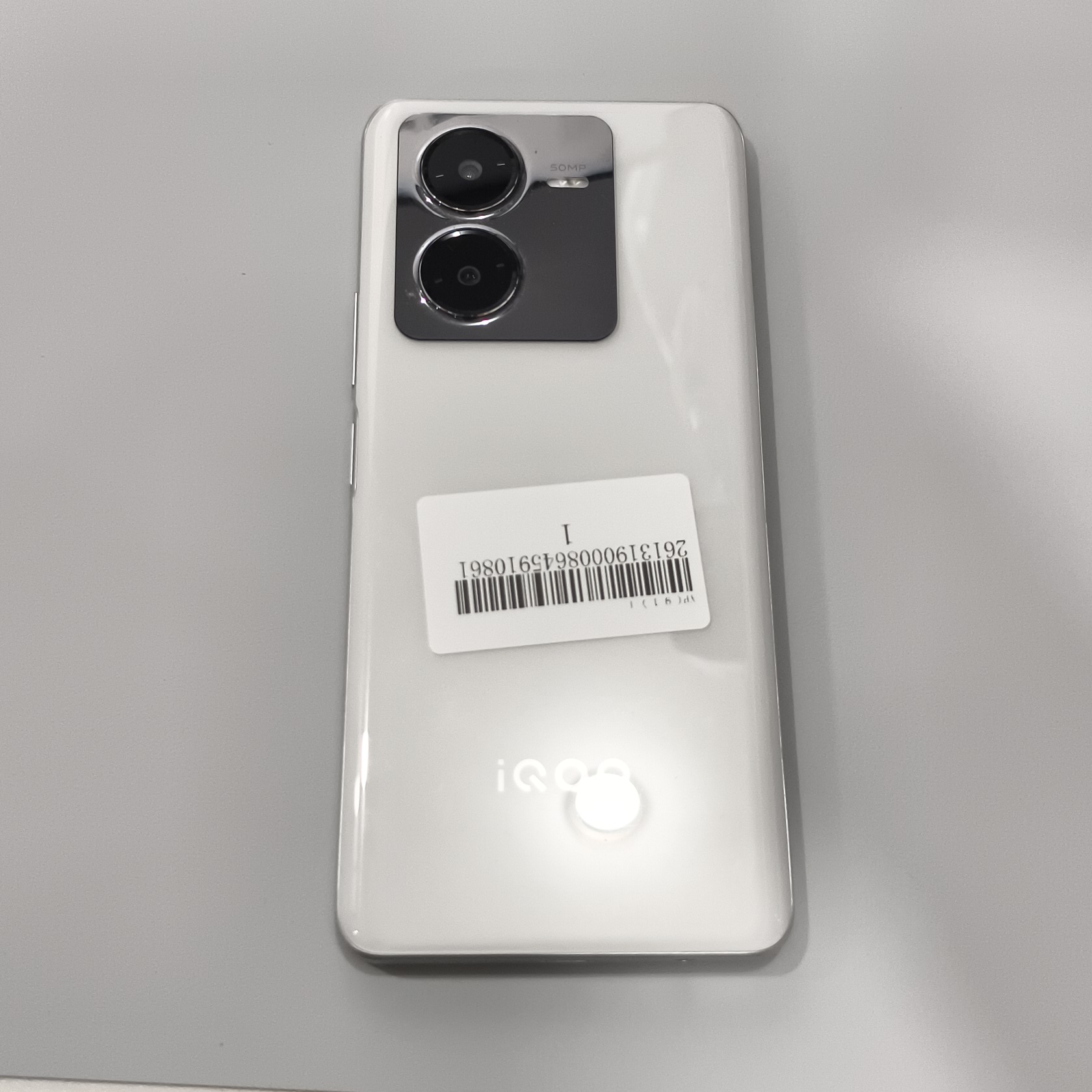 vivo【 iQOO Z8x】5G全网通 月瓷白 8G/128G 国行 95新 