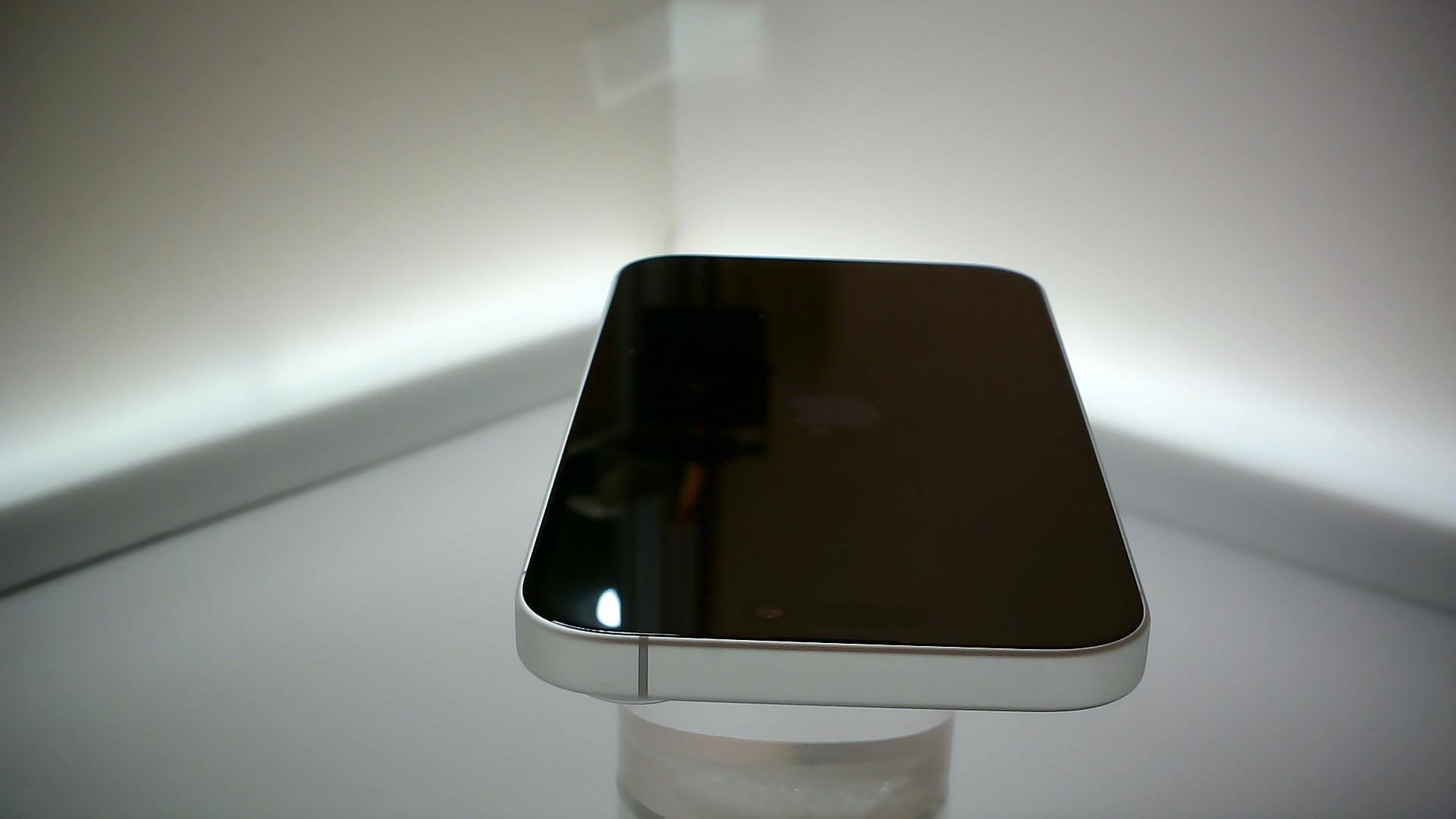 苹果【iPhone 16】99新 